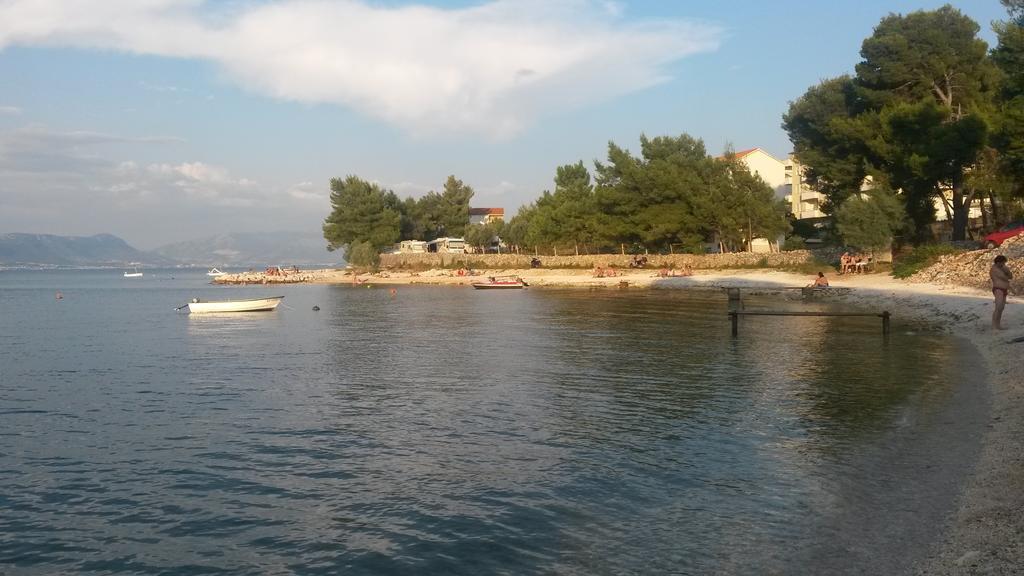 Apartments Dragan Трогир Екстериор снимка