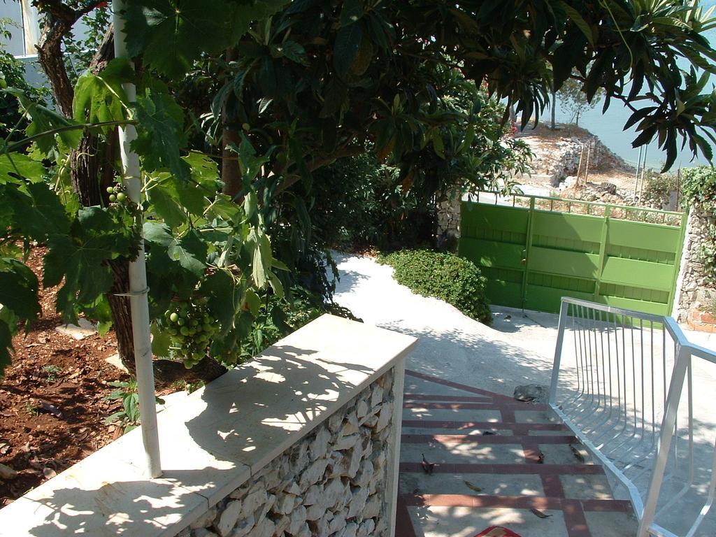 Apartments Dragan Трогир Екстериор снимка