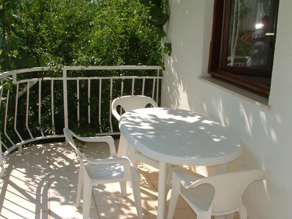 Apartments Dragan Трогир Екстериор снимка