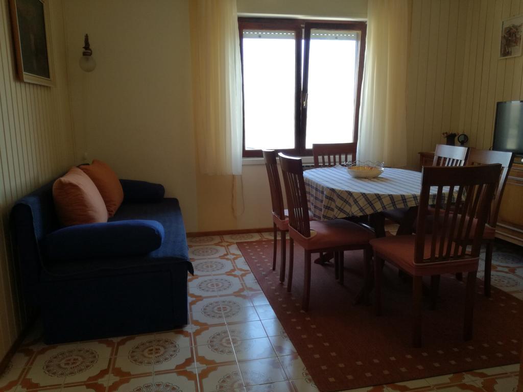 Apartments Dragan Трогир Екстериор снимка
