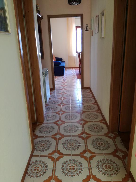 Apartments Dragan Трогир Екстериор снимка
